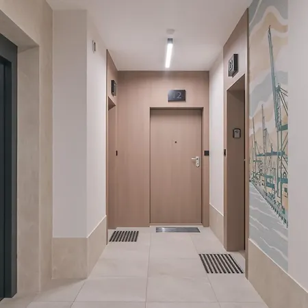 Ltc - Swietego Piotra * Gdynia